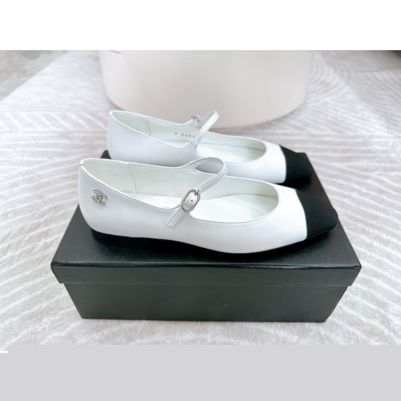 Ch*el flat shoes